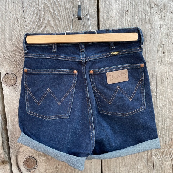 Wrangler Denim Shorts - Picture 2 of 7